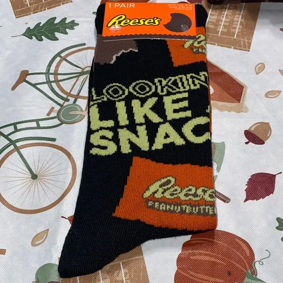 3/$18 bundle Hershey Reese’s Socks - Picture 3 of 4